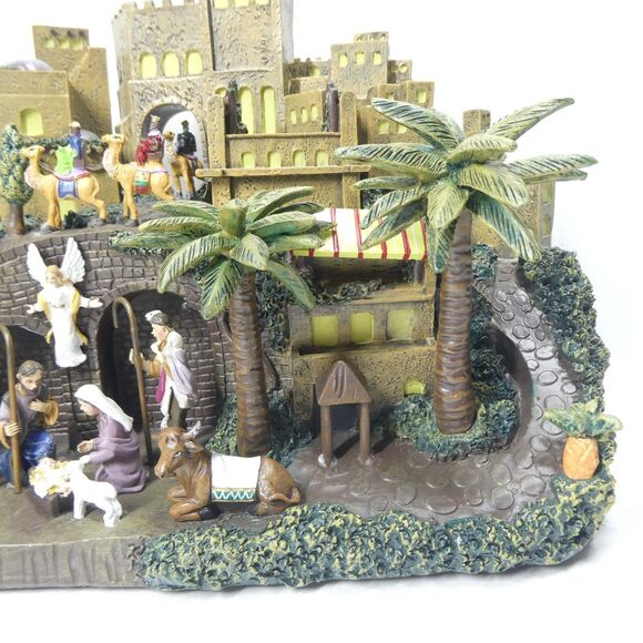 The O Little Town of Bethlehem - Thomas Kinkade Hawthorne Village NO AC ADAPTER - Picture 2 of 14